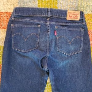 Levis Jean's
